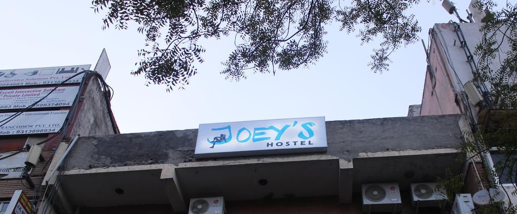 Joey'S Hostel Delhi Ню Делхи Екстериор снимка