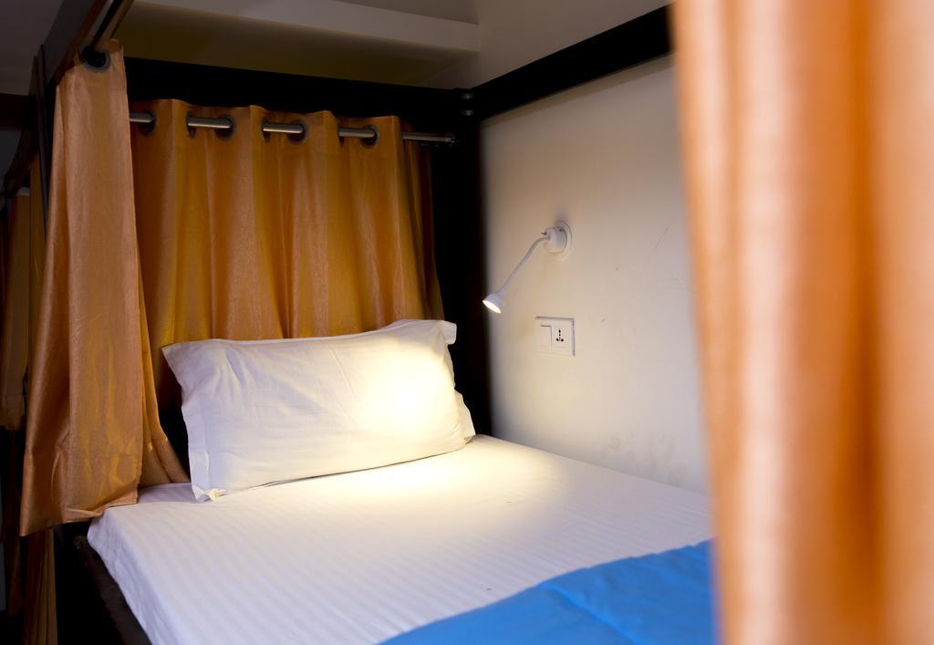 Joey'S Hostel Delhi Ню Делхи Екстериор снимка