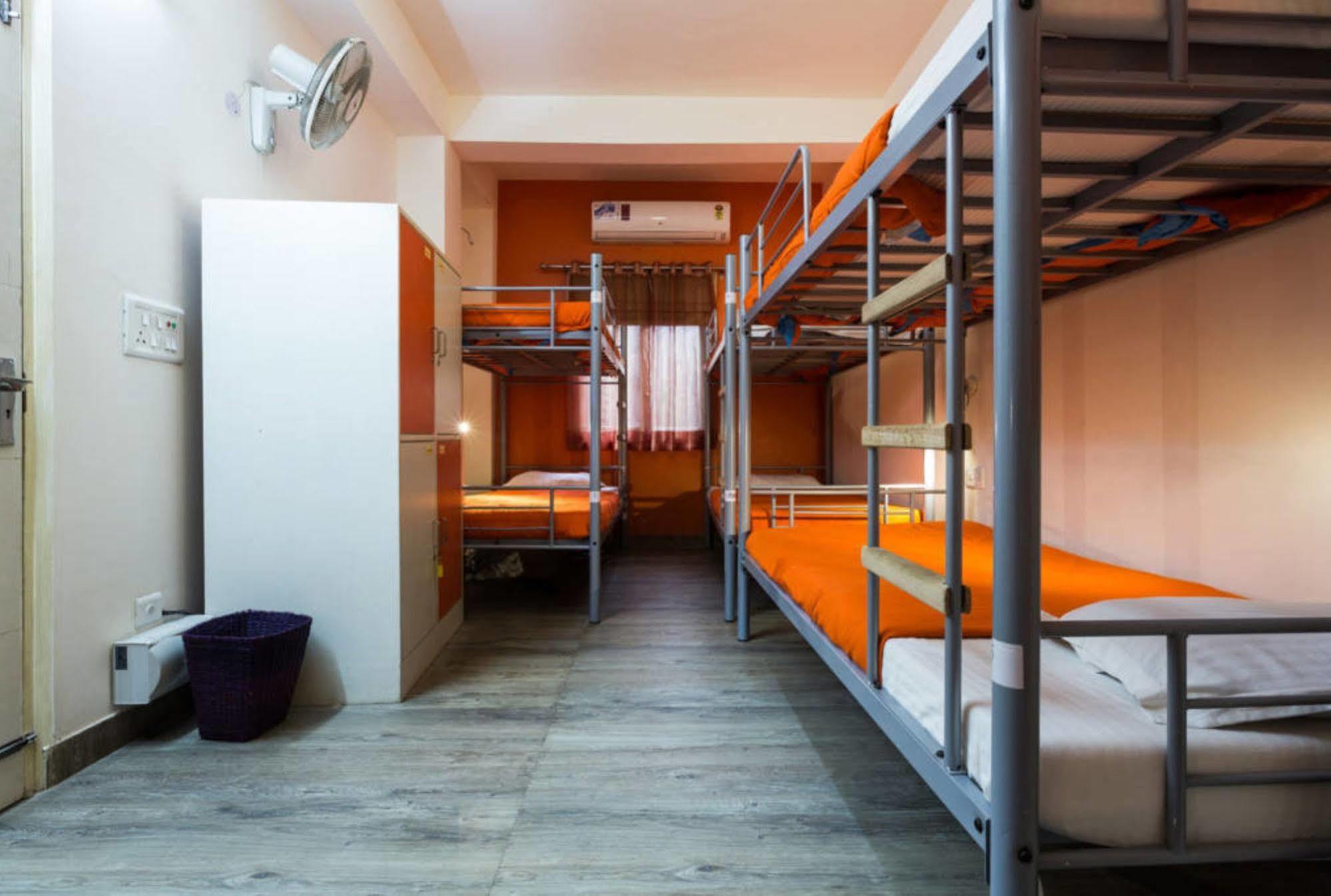 Joey'S Hostel Delhi Ню Делхи Екстериор снимка
